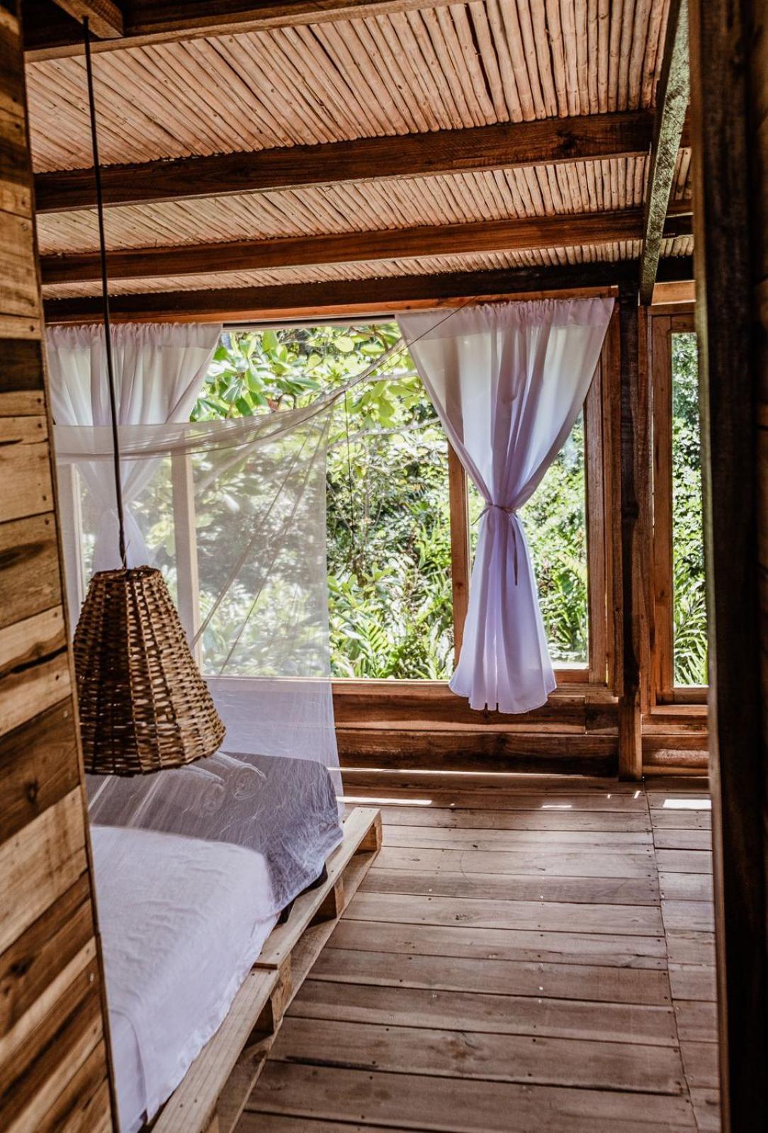Hostel Calma Chicha Guachaca